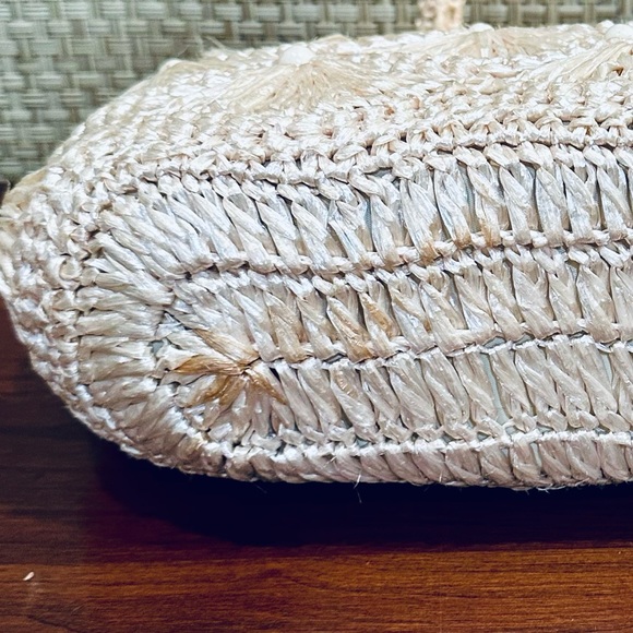 🌟2xHP🌟VTG 1960-70s Crocheted Cream Raffia Kiss Clasp Satchel Bag Jordan Marsh - Picture 11 of 12